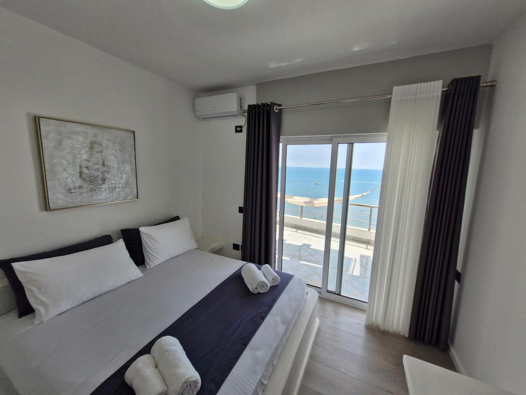 Villa Luxury Penthouse Durrës Exterior foto