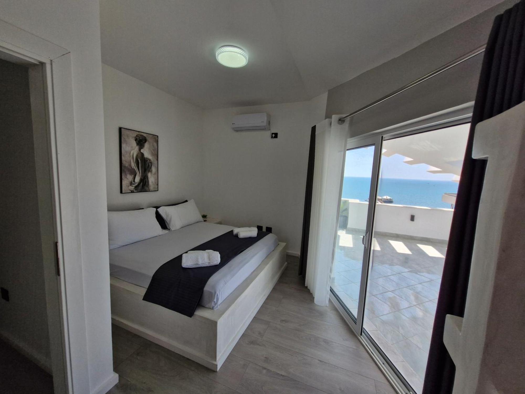 Villa Luxury Penthouse Durrës Exterior foto